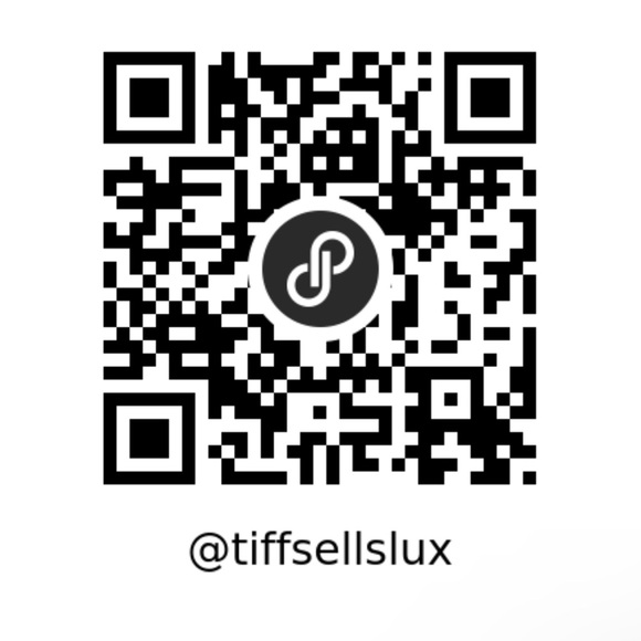 🚨 TIFF IS LIVE 🚨 - Picture 7 of 11